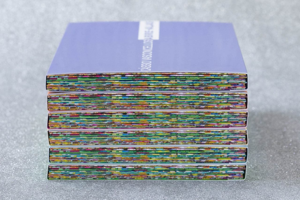A sideview of Photobook Abre-Alas (by Cássio Vasconcellos)